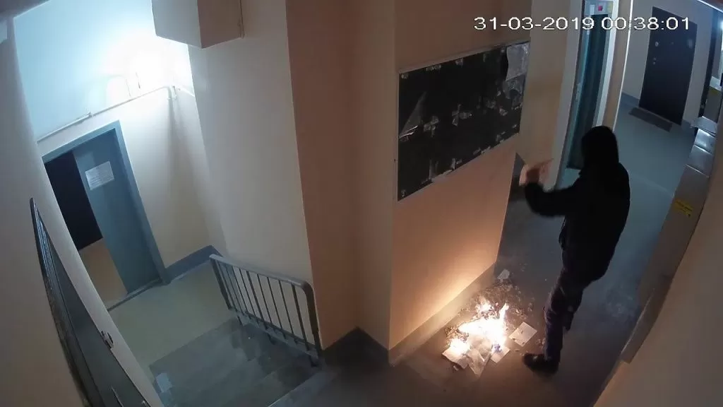 Видеонаблюдение в подъезде фото